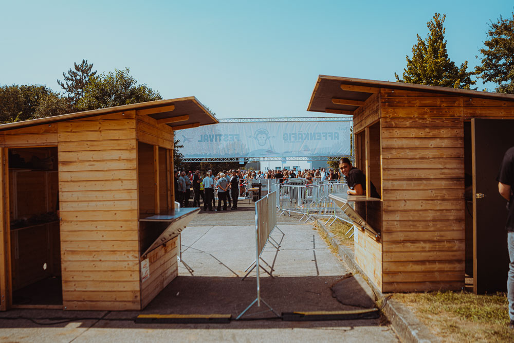 Entrance gate area at Affenkäfig Festival